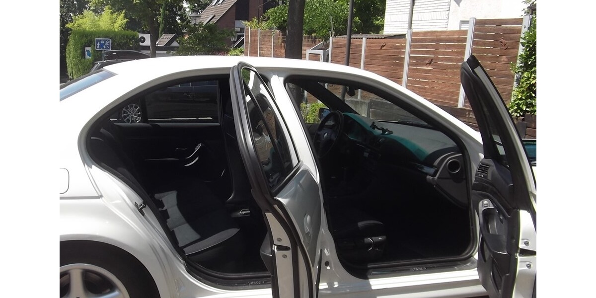 BMW 520 i 166.000 km 6.400 &euro; Troisdorf 53840