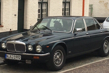 Jaguar XJ12 59.000 km 19.900 € Zirndorf 90513