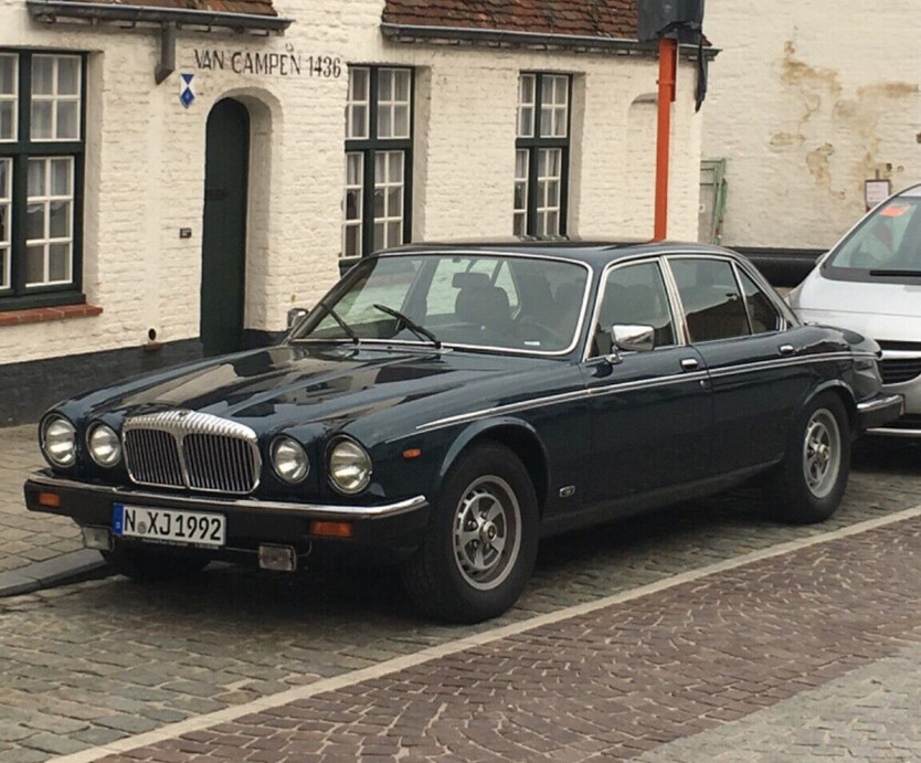 Jaguar XJ12 59.000 km 19.900 € Zirndorf 90513