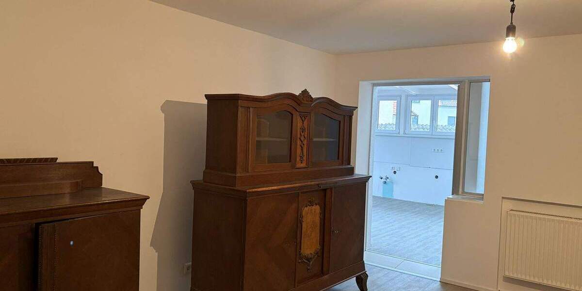 Etagenwohnung Bad Schussenried - 3 Zimmer, 105 m&sup2;, 1.100&euro; | Angebot:25192697