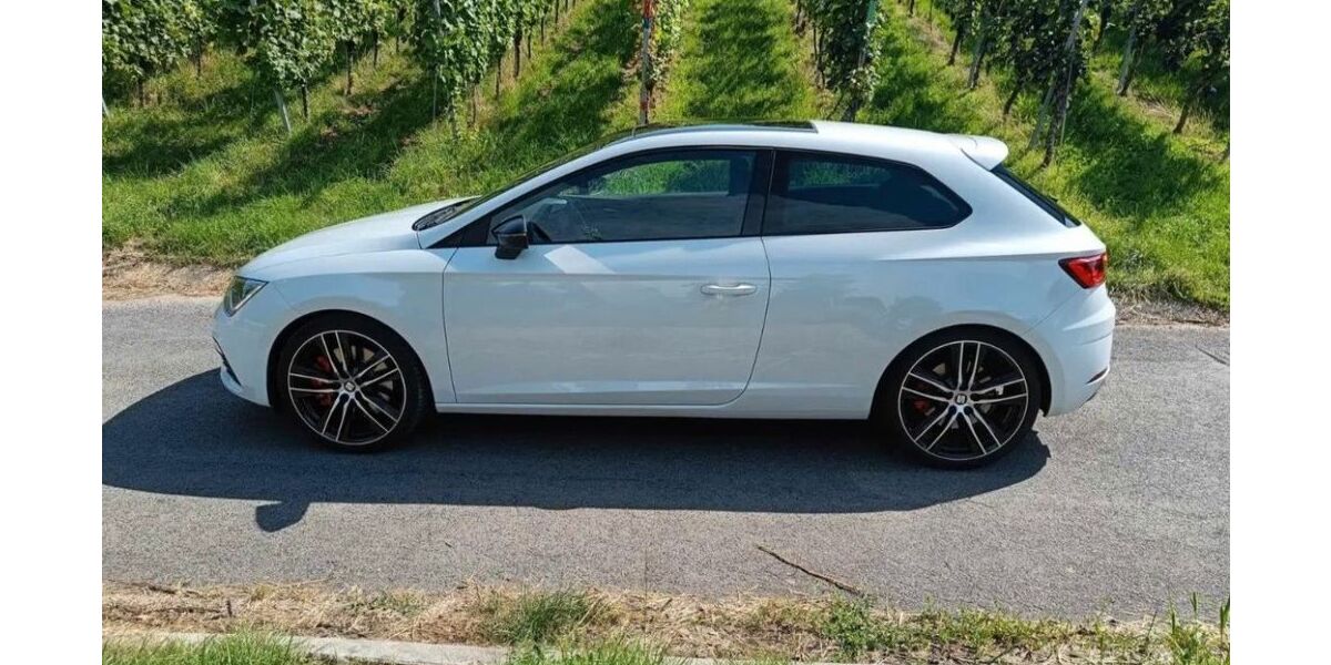 Seat Leon 137.000 km 16.000 &euro; Obersulm 74182