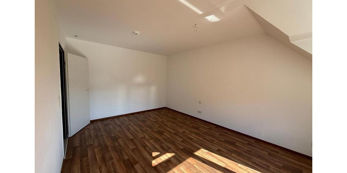 Etagenwohnung Warstein - 3 Zimmer, 82 m&sup2;, 169.000&euro; | Angebot:27234625