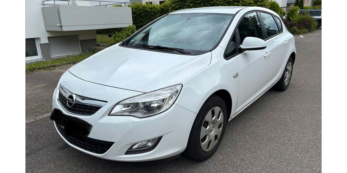 Opel Astra 219.800 km 2.400 &euro; Kirchzarten 79199