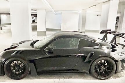 Porsche 992 2.200 km 269.900 € Heilbronn 74072