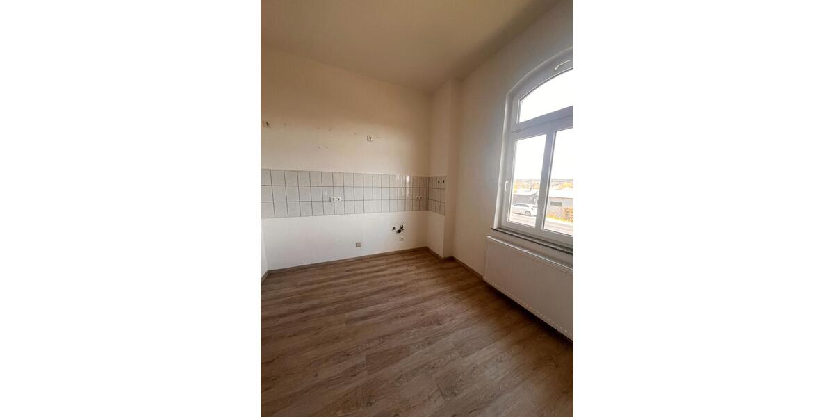 Hochparterre Hildburghausen - 2 Zimmer, 56 m&sup2;, 420&euro; | Angebot:26536953