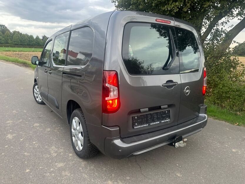 Opel Combo 207.000 km 10.900 € Mönchengladbach 41169