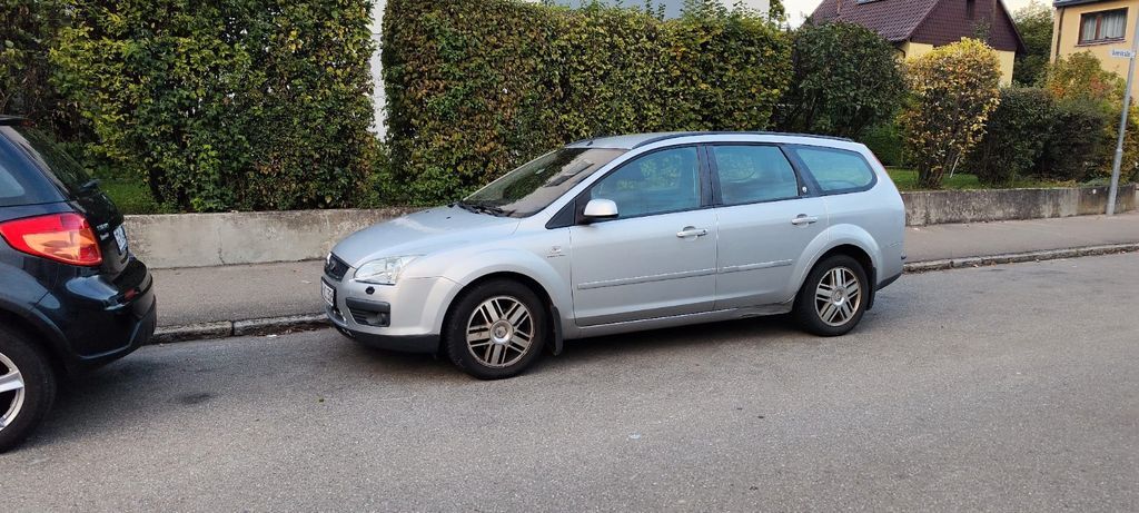 Ford Focus 188.000 km 1.400 € Kuchen 73329