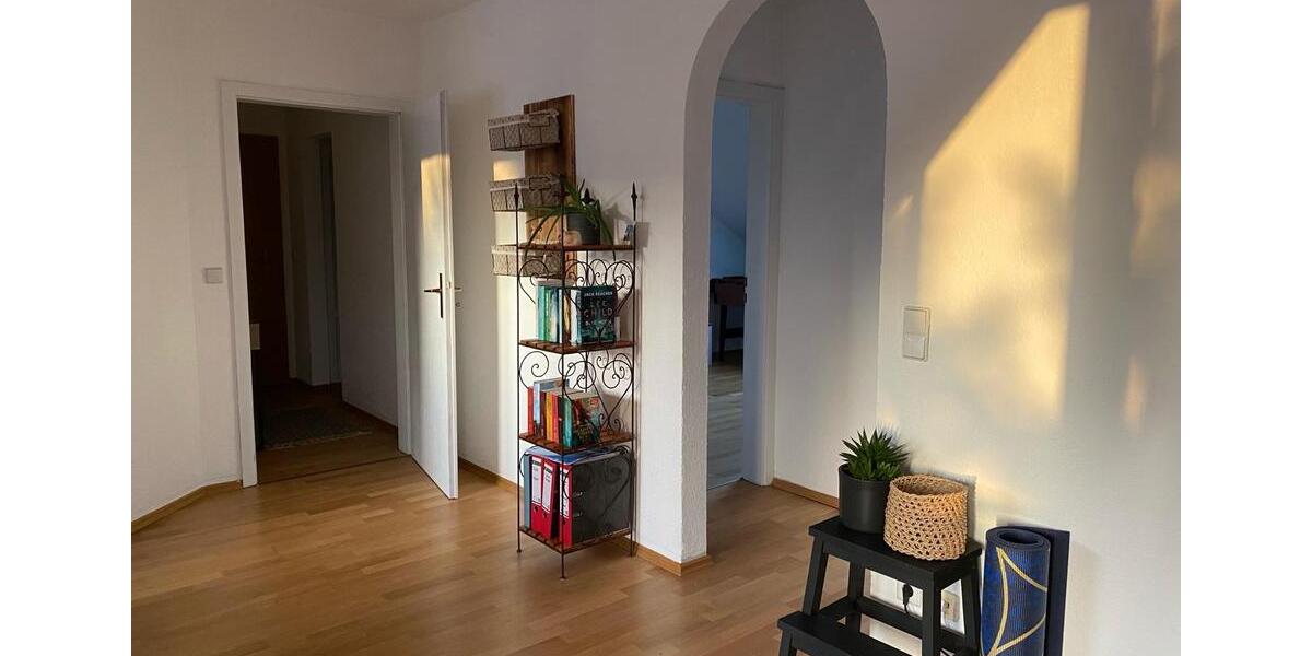 Dachgeschoßwohnung Niederwerrn - 3 Zimmer, 75 m&sup2;, 208.000&euro; | Angebot:26511735