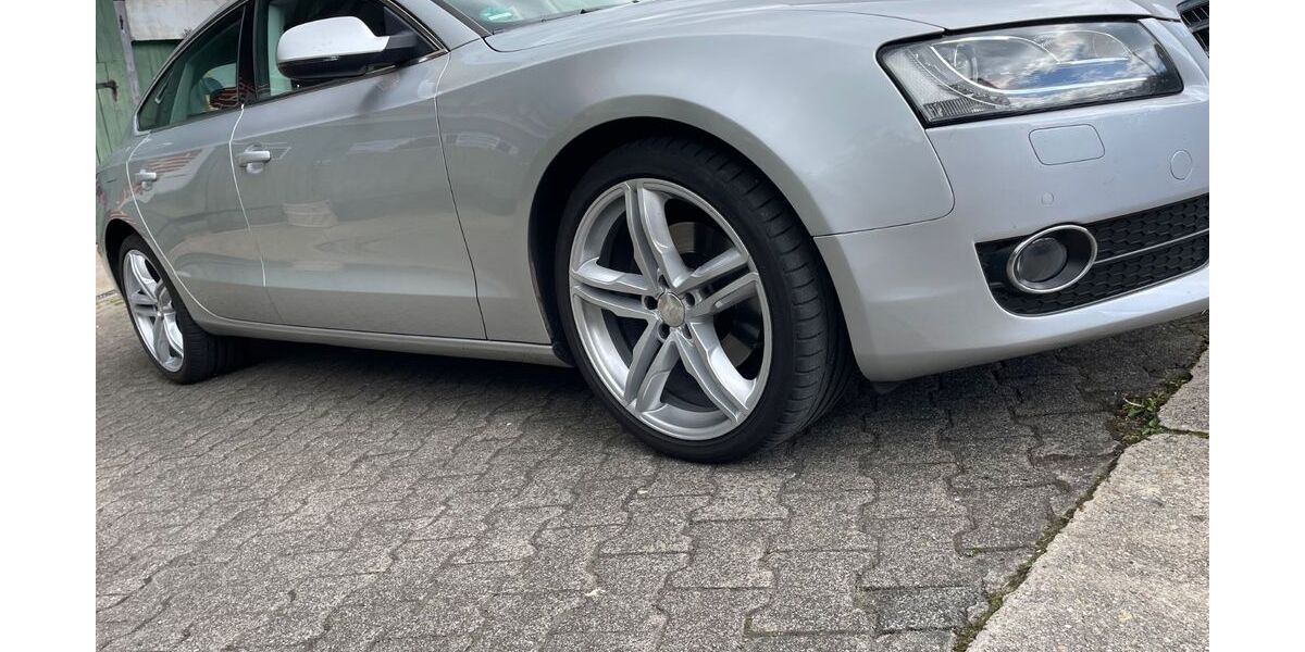 Audi A5 154.381 km 11.000 &euro; Weilrod 61276