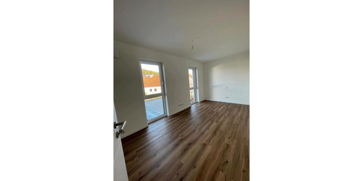 Reihenhaus Aindling - 5 Zimmer, 155 m&sup2;, 2.300&euro; | Angebot:24996693
