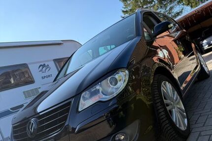 VW Touran 292.000 km 4.200 &euro; Hodorf 25569