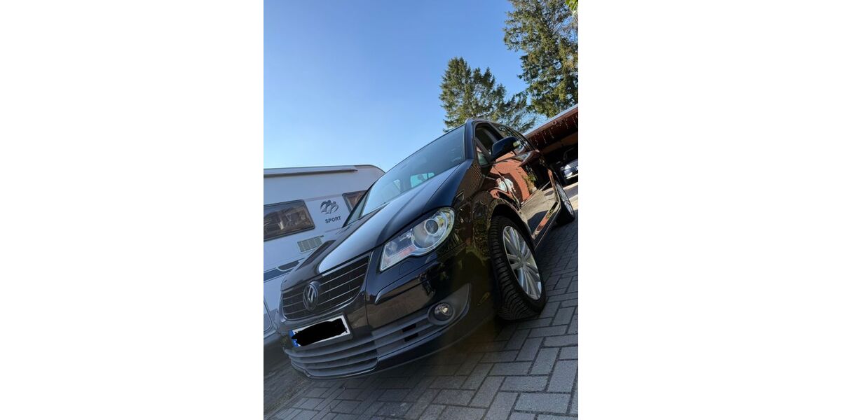 VW Touran 292.000 km 4.200 &euro; Hodorf 25569