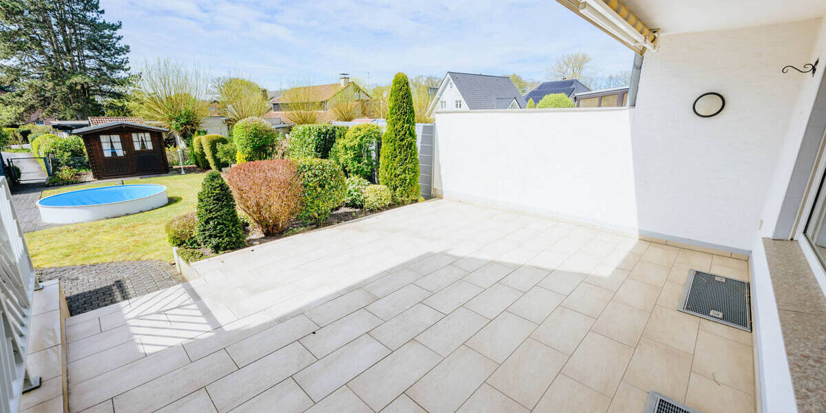 Reihenmittelhaus Bielefeld Sennestadt - 6 Zimmer, 172 m&sup2;, 335.000&euro; | Angebot:26344476