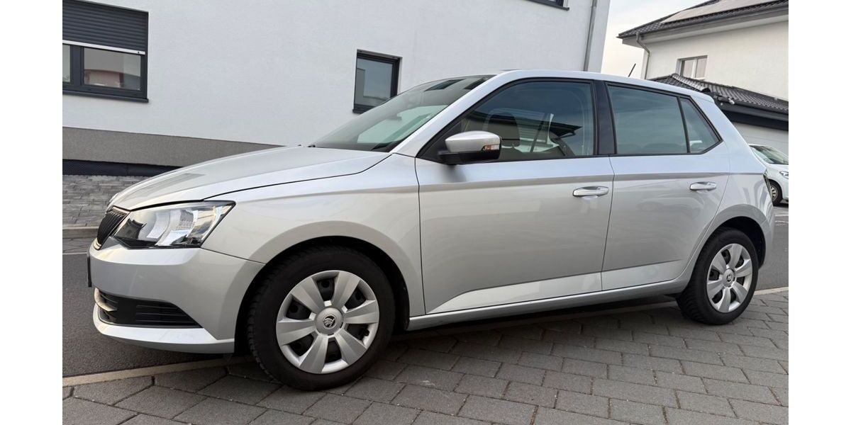 Skoda Fabia 86.000 km 5.900 &euro; Kassel 34123