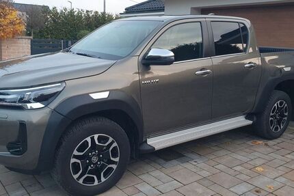 Toyota Hilux 39.800 km 32.900 &euro; Köthen 06366