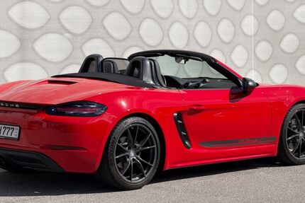 Porsche Boxster 13.432 km 64.250 &euro; München 81479