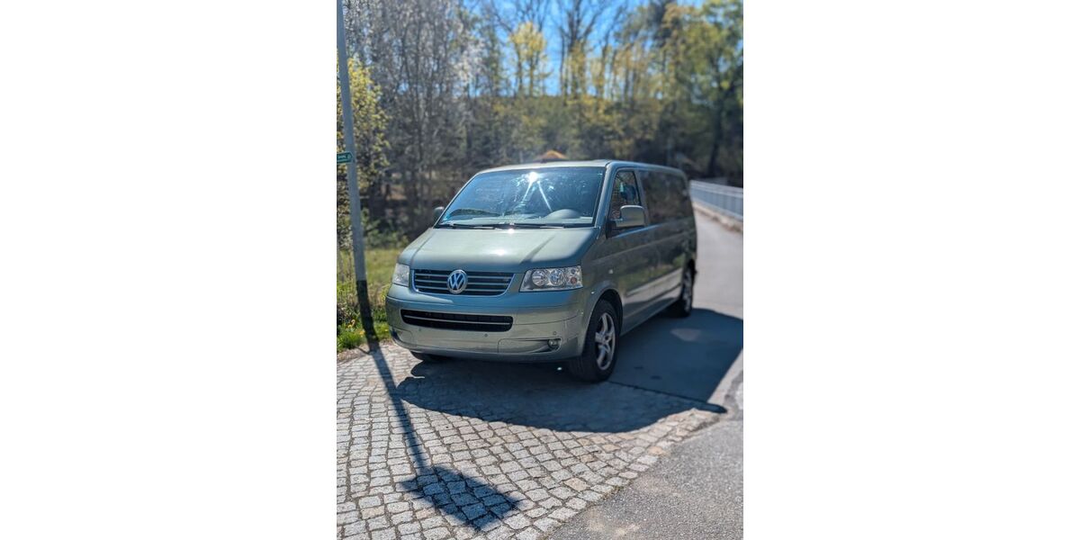 VW T5 Multivan 180.801 km 19.990 &euro; Obergurig 02692