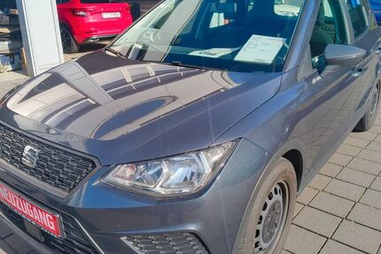Seat Arona 60.295 km 13.990 &euro; Fulda 36043