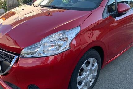 Peugeot 208 47.000 km 7.500 € Bielefeld 33617