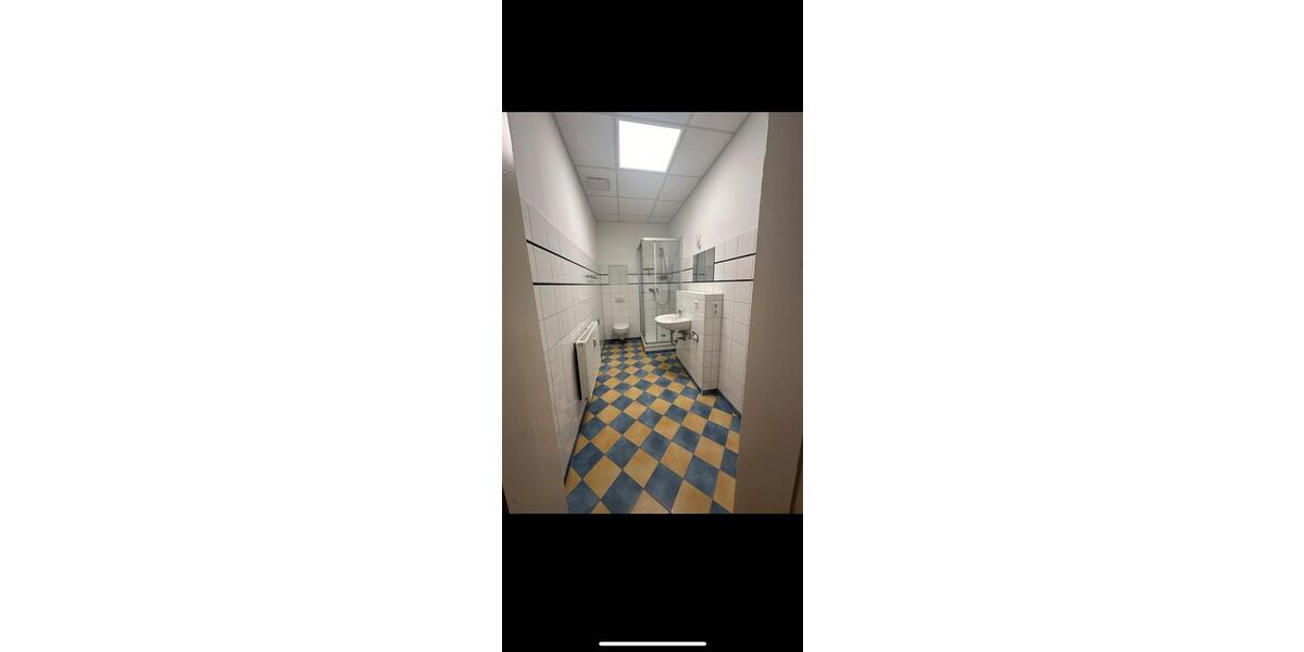 Etagenwohnung Frankfurt (Oder) - 2 Zimmer, 57 m&sup2;, 631&euro; | Angebot:26383145