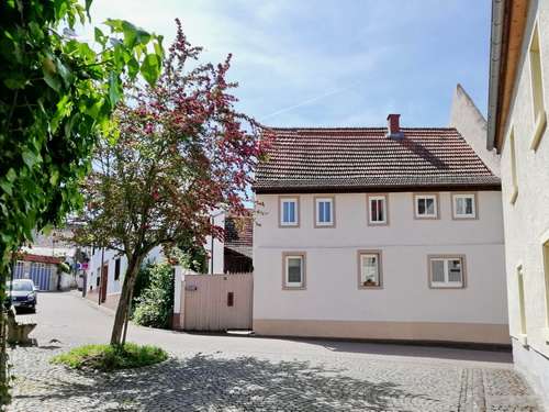 Haus zum Kaufen in Wörrstadt-Rommersheim 235.000 € 115.6 m²