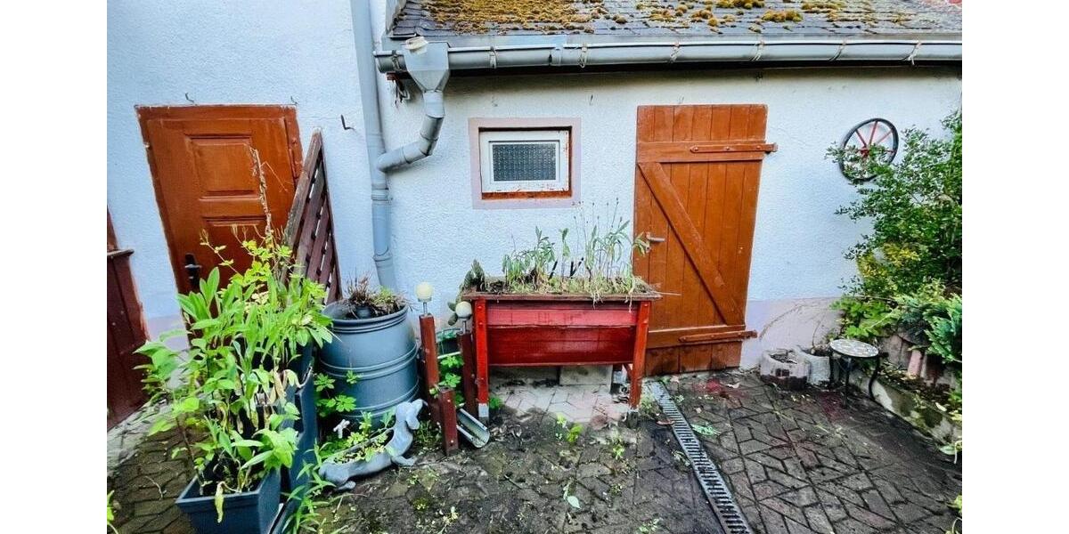 Reihenhaus Eisleben (Lutherstadt) - 7 Zimmer, 132 m&sup2;, 37.000&euro; | Angebot:26393130