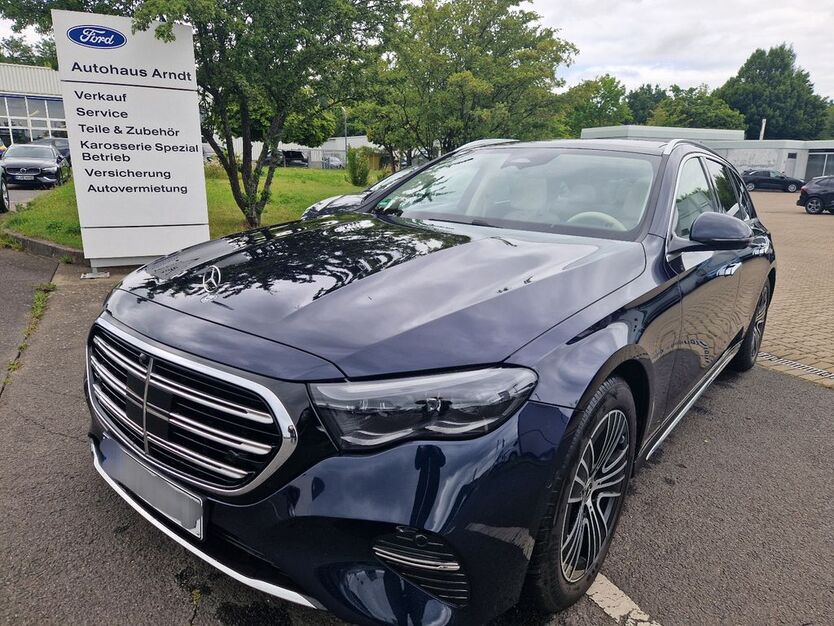 Mercedes-Benz E 200 20.000 km 59.890 € Görlitz 02827