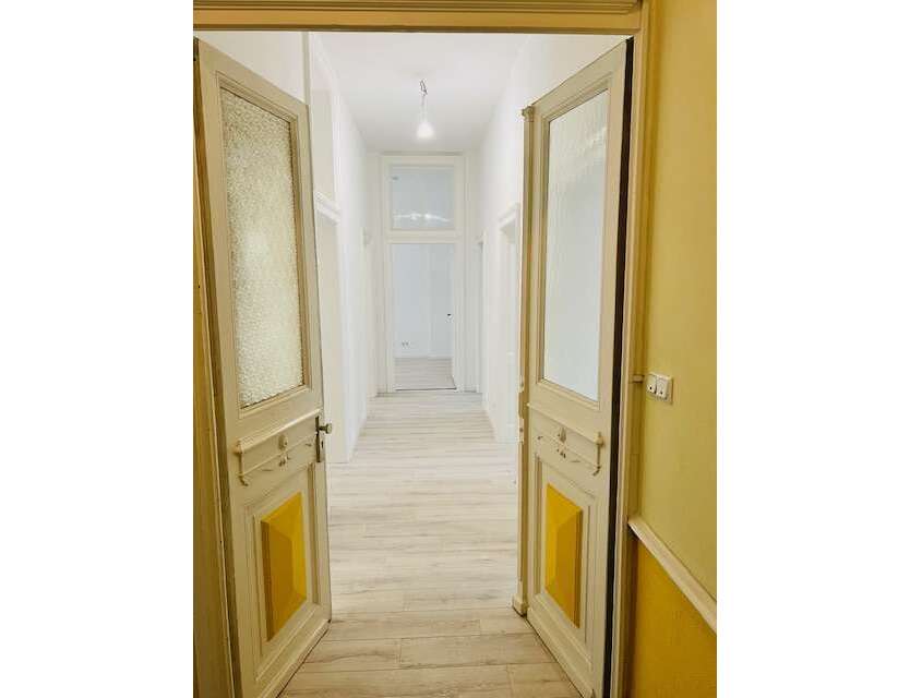 Wohnung zum Mieten in Wiesbaden 1.000 € 92 m²