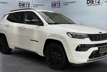 Jeep Compass 10.800 km 24.990 &euro; Wildau 15745