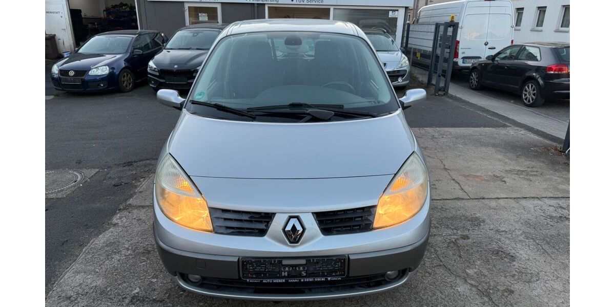 Renault Scenic 215.000 km 1.990 &euro; Hanau 63450