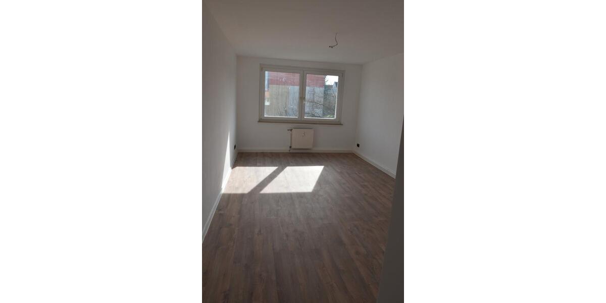 Etagenwohnung Weißenfels - 3 Zimmer, 58 m&sup2;, 55.000&euro; | Angebot:26618037