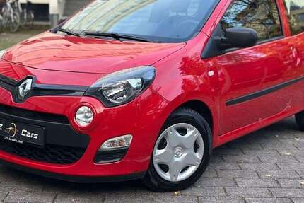 Renault Twingo 30.460 km 4.799 € München 81677