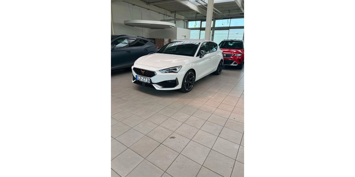 Cupra Leon 63.000 km 30.000 &euro; Cloppenburg 49661