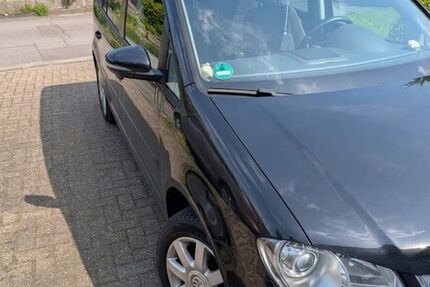 VW Touran 152.000 km 5.000 &euro; Hamminkeln 46499