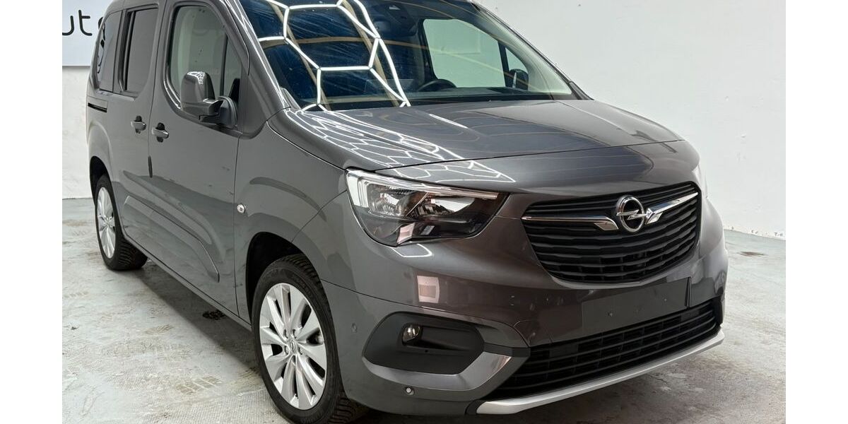 Opel Combo Life 131.500 km 14.999 &euro; Torgau 04860