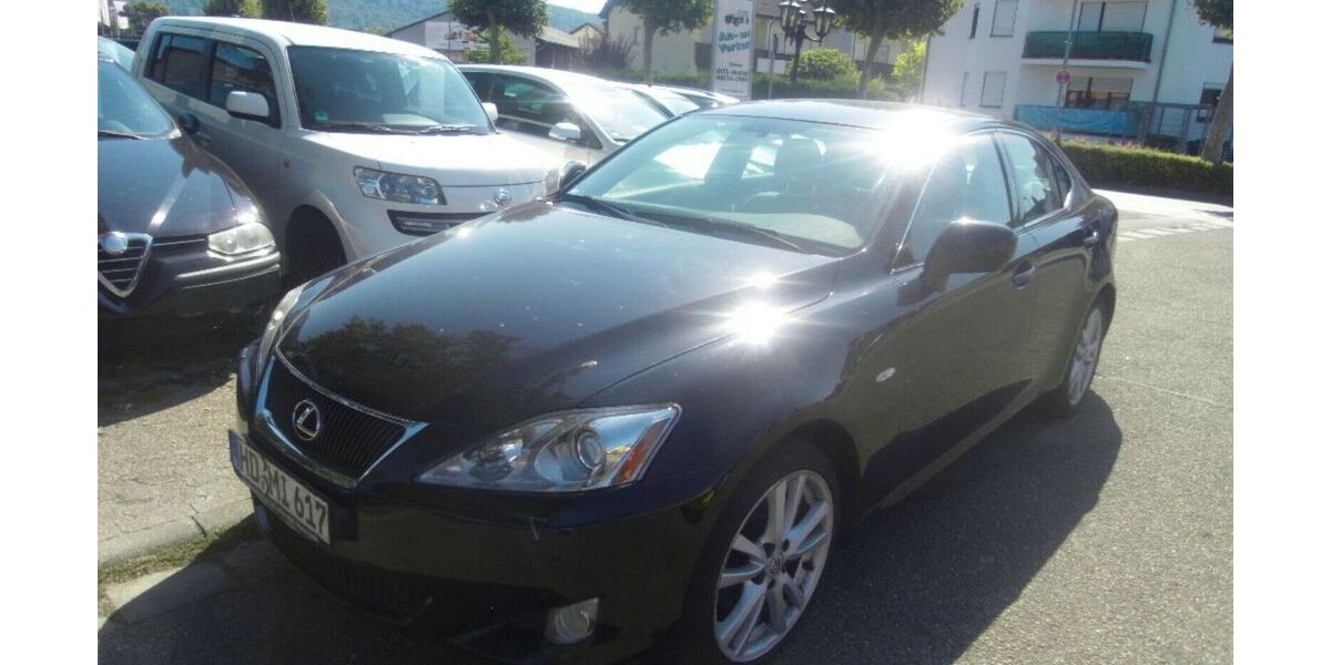 Lexus IS 220 422.114 km 2.988 &euro; Wiesloch 69168