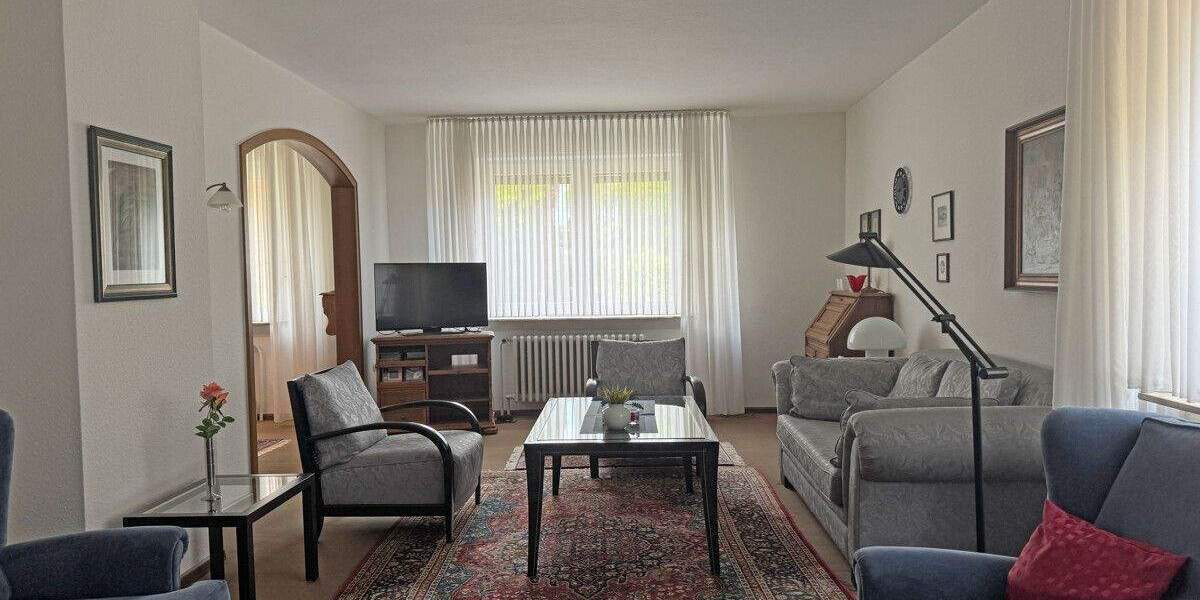 Einfamilienhaus Voerde Spellen - 5 Zimmer, 95 m&sup2;, 420.000&euro; | Angebot:24040118