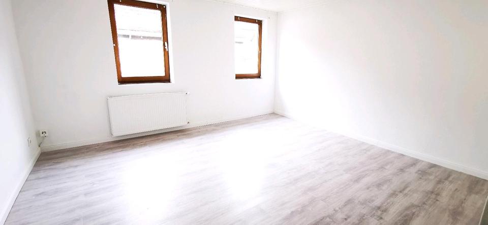 Etagenwohnung Höxter - 5 Zimmer, 135 m&sup2;, 885&euro; | Angebot:26579717