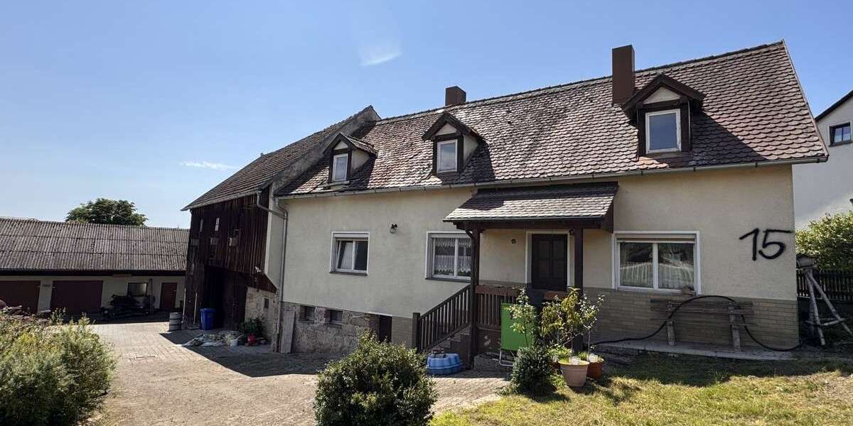 Haus zum Kaufen in Speinshart 125.000 € 119 m² 6 zimmer