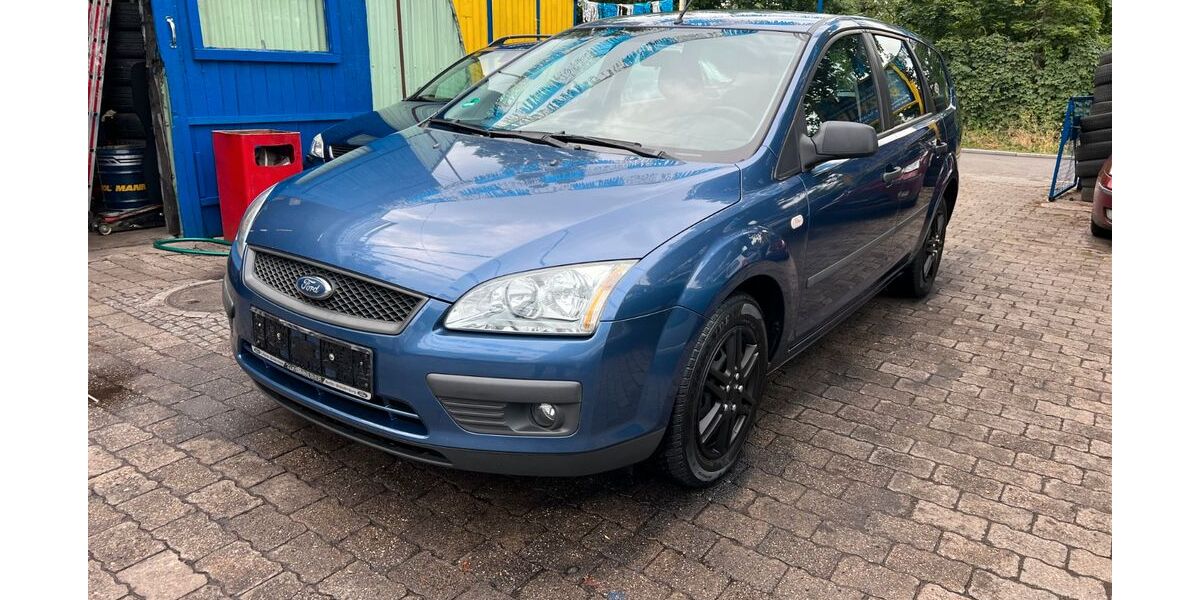 Ford Focus 151.000 km 3.290 &euro; Berlin 12359