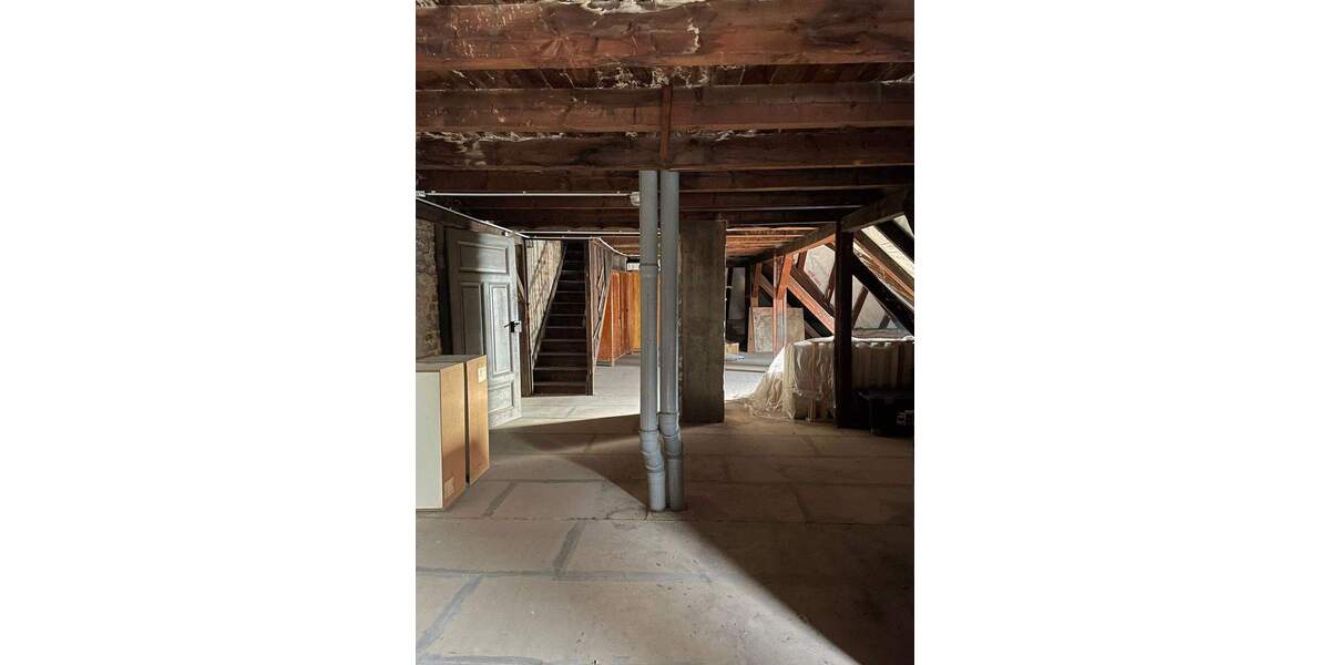 Etagenwohnung Leipzig Schönefeld-Abtnaundorf - 5 Zimmer, 138 m&sup2;, 159.000&euro; | Angebot:26017211