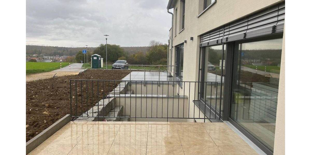 Doppelhaushälfte Amstetten - 7 Zimmer, 185 m&sup2;, 2.000&euro; | Angebot:26819968