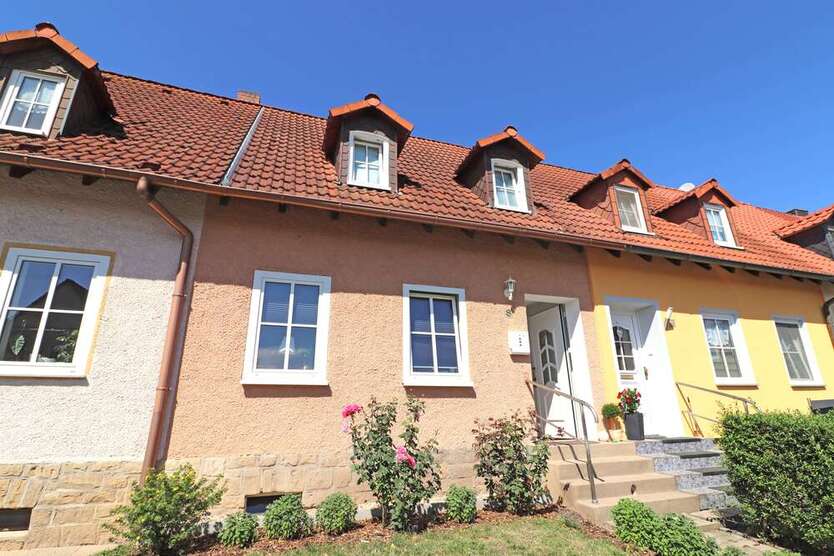 Haus zum Mieten in Bad Lauchstädt 750 € 71 m² 4 zimmer