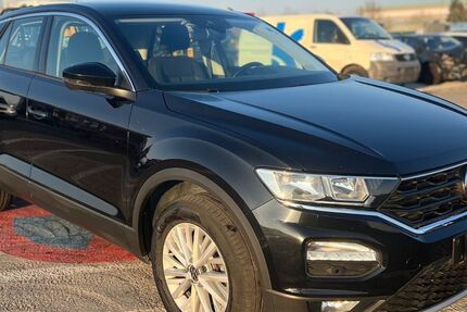 VW T-Roc 194.567 km 13.800 &euro; Mittenwalde 15749