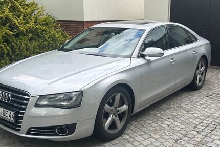 Audi A8 227.473 km 12.000 &euro; Falkensee 14612