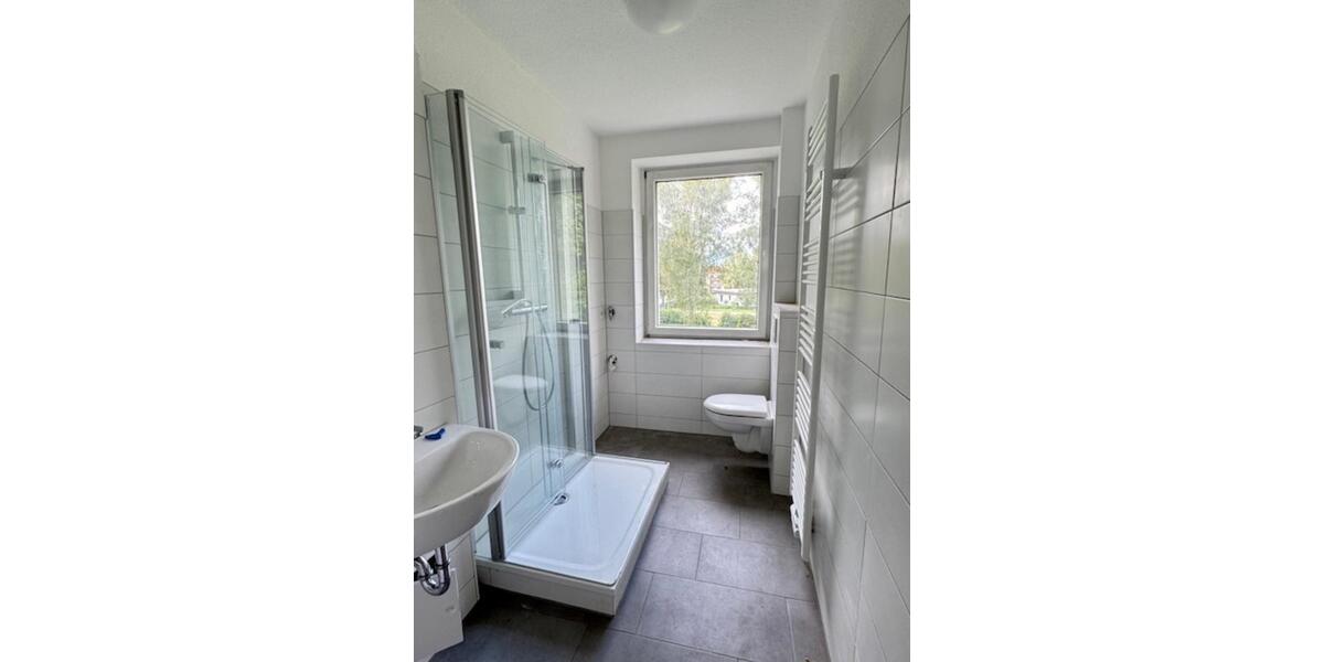 3-Raum-Wohnung mit hochwertigen Echtholzparkett 3 zimmer