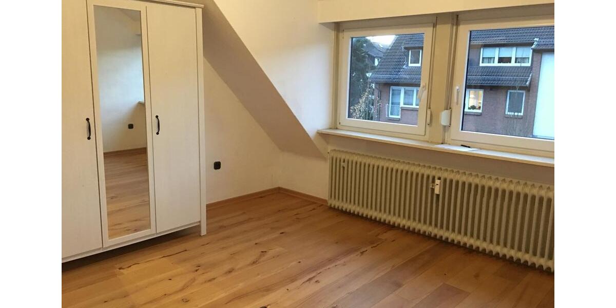 Dachgeschoßwohnung Bremen Hemelingen - 3 Zimmer, 80 m&sup2;, 285.000&euro; | Angebot:26552362
