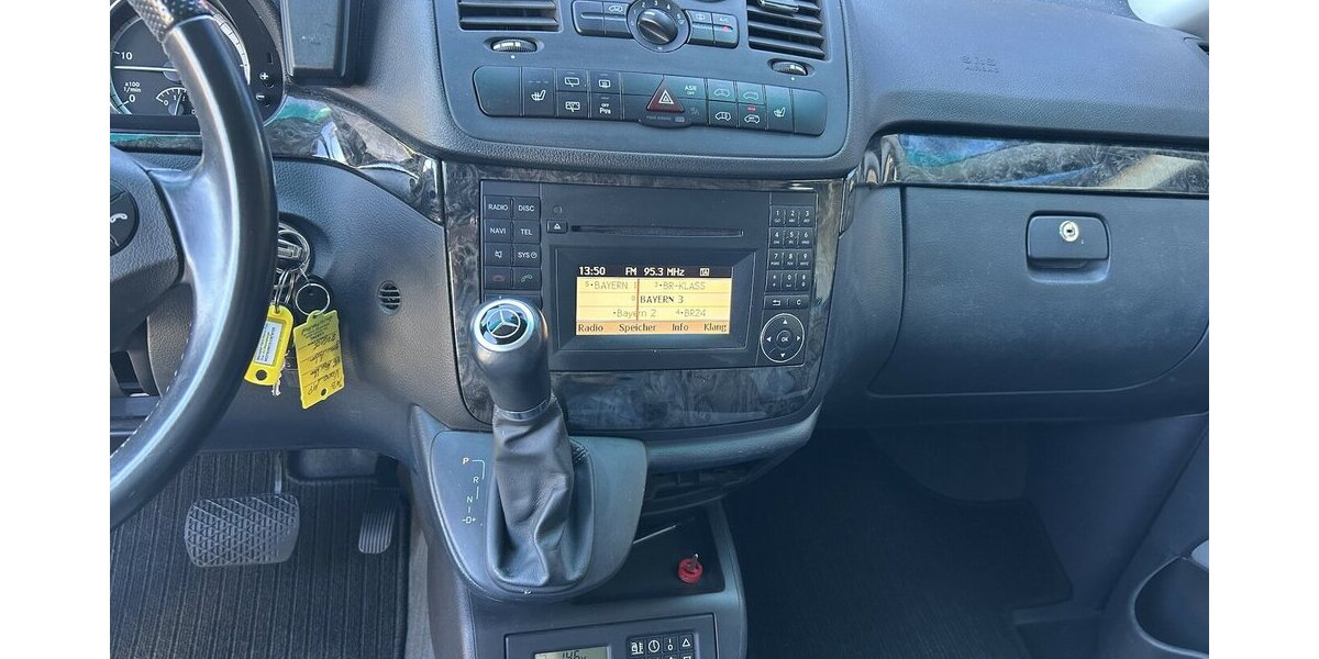 Mercedes-Benz Viano 3.0 CDI MARCO-POLO WESTFALIA AUTOMATIK 197.800 km 31.980 &euro; Altdorf 84032