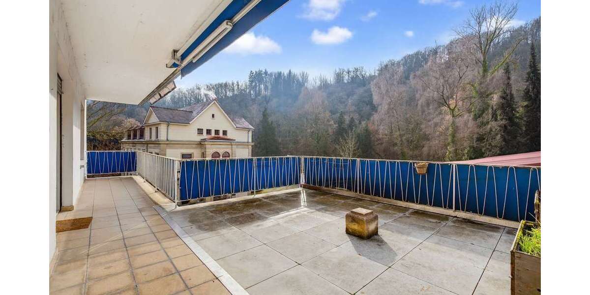 Etagenwohnung Pforzheim Büchenbronn - 5 Zimmer, 160 m&sup2;, 299.000&euro; | Angebot:26560837