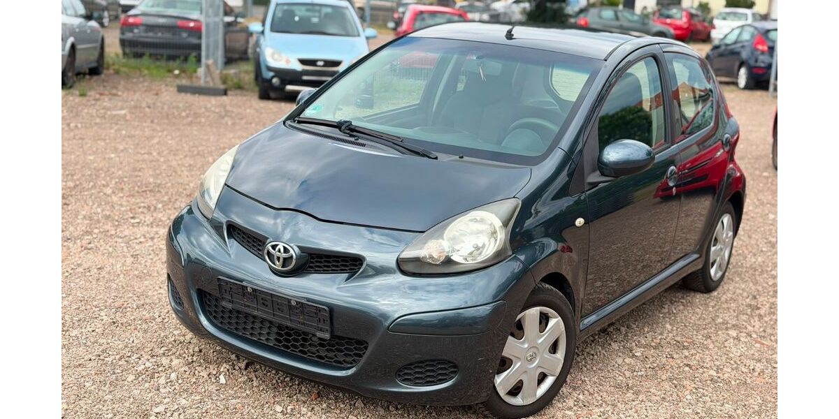 Toyota Aygo (X) 228.804 km 899 &euro; Nordhausen 99734